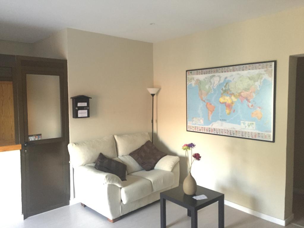 Hostal La Estacion Tarancon Ngoại thất bức ảnh