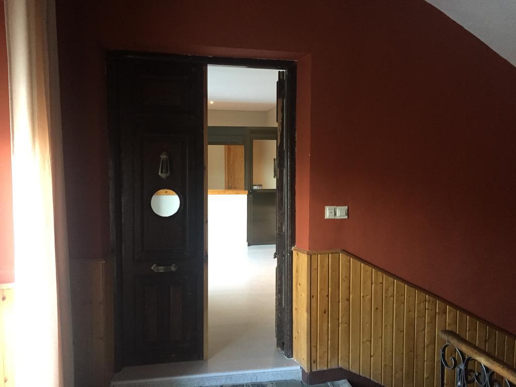 Hostal La Estacion Tarancon Ngoại thất bức ảnh